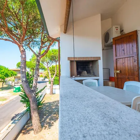 Pino 5 By Interhome Casa vacanze Lido di Volano